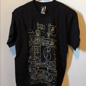 Johnny Cupcakes Boston shop 6 anniversary!